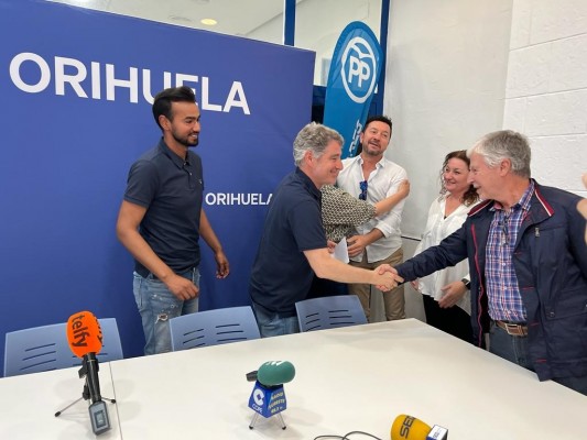 El PPCV mantiene a Vegara como candidato de Orihuela pese a la apertura de juicio oral 