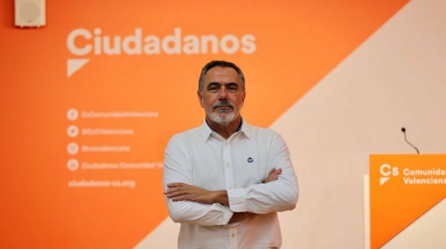 El exconcejal de Cs César Martínez será el candidato del PP por l'Alfàs del Pi