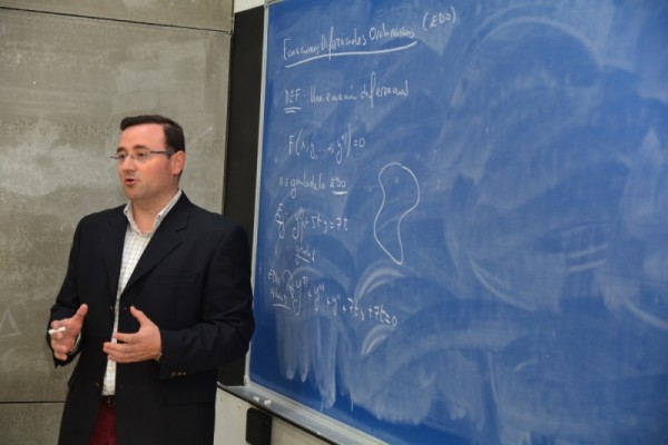 Denuncian por presunta malversación al profesor de la UPCT que intermediaba con universidades árabes para subirlas en los escalafones