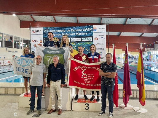 El CN Monteverde de Toledo gana el Nacional master de fondo en Murcia 