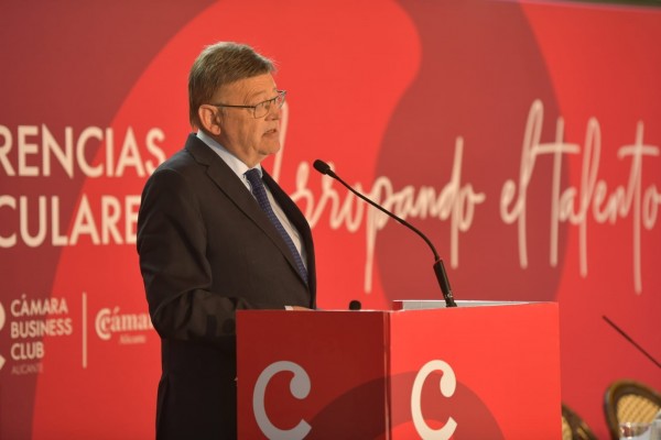 Puig advierte a los empresarios que la paz social y la estabilidad son clave para la economía