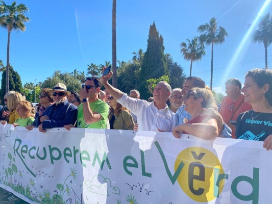 Compromís impulsará una Estrategia por el valenciano basada en la promoción de su uso