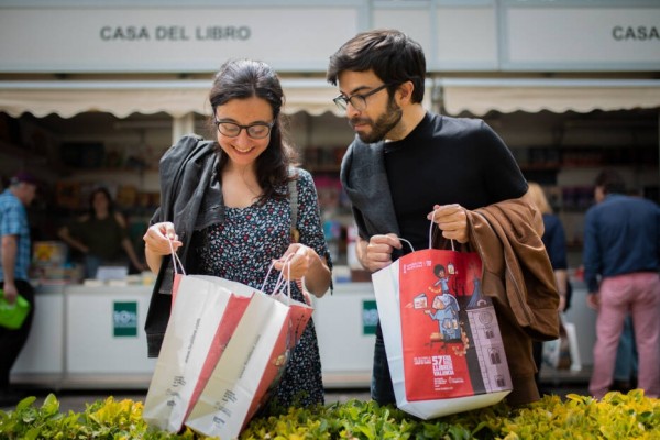 Calentando para la Fira del Llibre: 8 libros que buscar entre casetas