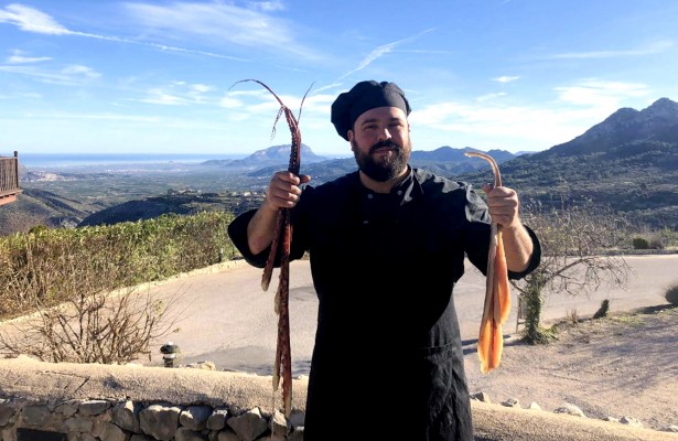 Vicent Mengual: “Molts valencians no saben on està la Vall de Laguar”