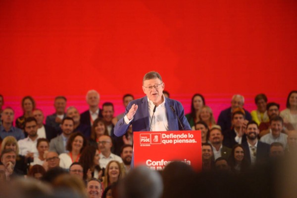 El PSPV maneja una encuesta que da a Puig una amplia mayoría para gobernar