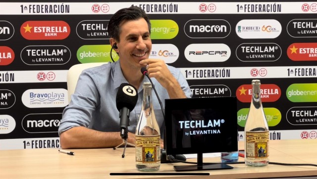 Voulgaris se defiende de las críticas destacando las mejoras en la estructura y las finanzas del Castellón 