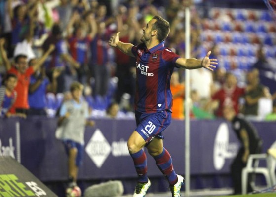 Montañés estará tres semanas de baja por una lesión muscular