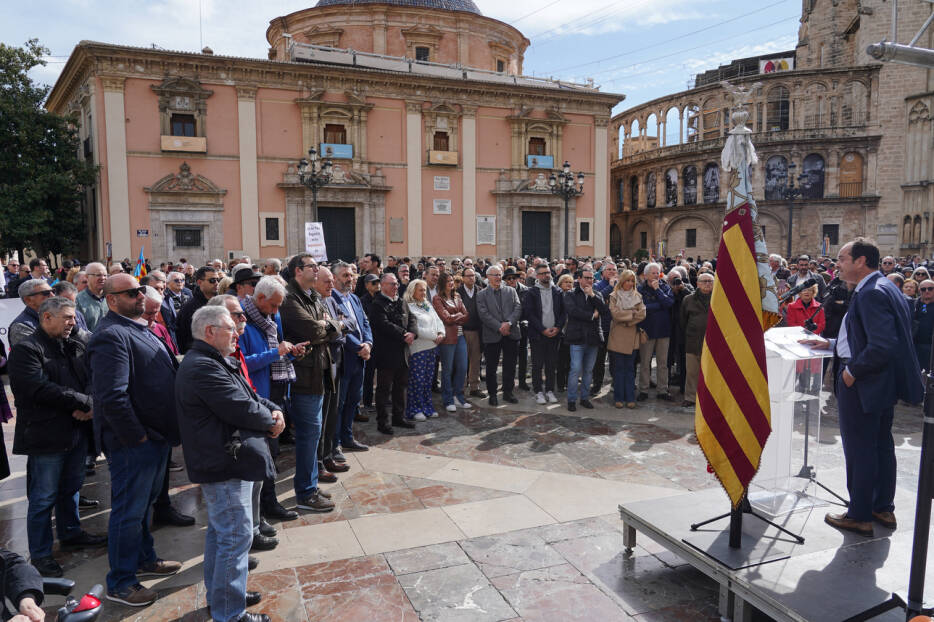 El 25 de abril de Juristes: 'agenda valenciana' y reconocimientos al Juzgado de Aguas y el Levante