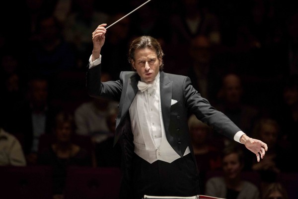La Filharmònica de Luxemburg sonarà al Palau baix la direcció de Gustavo Gimeno