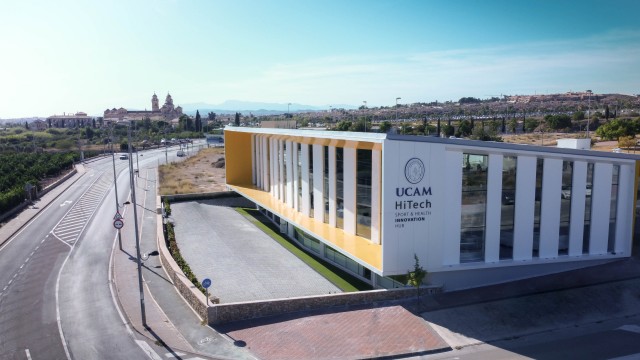 UCAM, Verne Academy, Tecon y Aquora seleccionados por la EOI para formar en competencias digitales a directivos de pymes