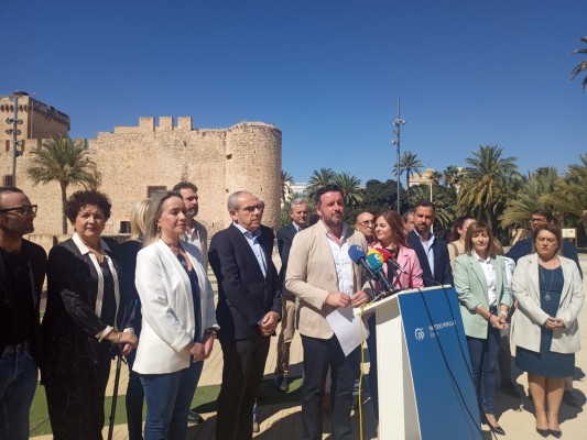 El PP llega a un acuerdo con Elige Torrellano para la gestión del distrito: no concurrirán a los comicios