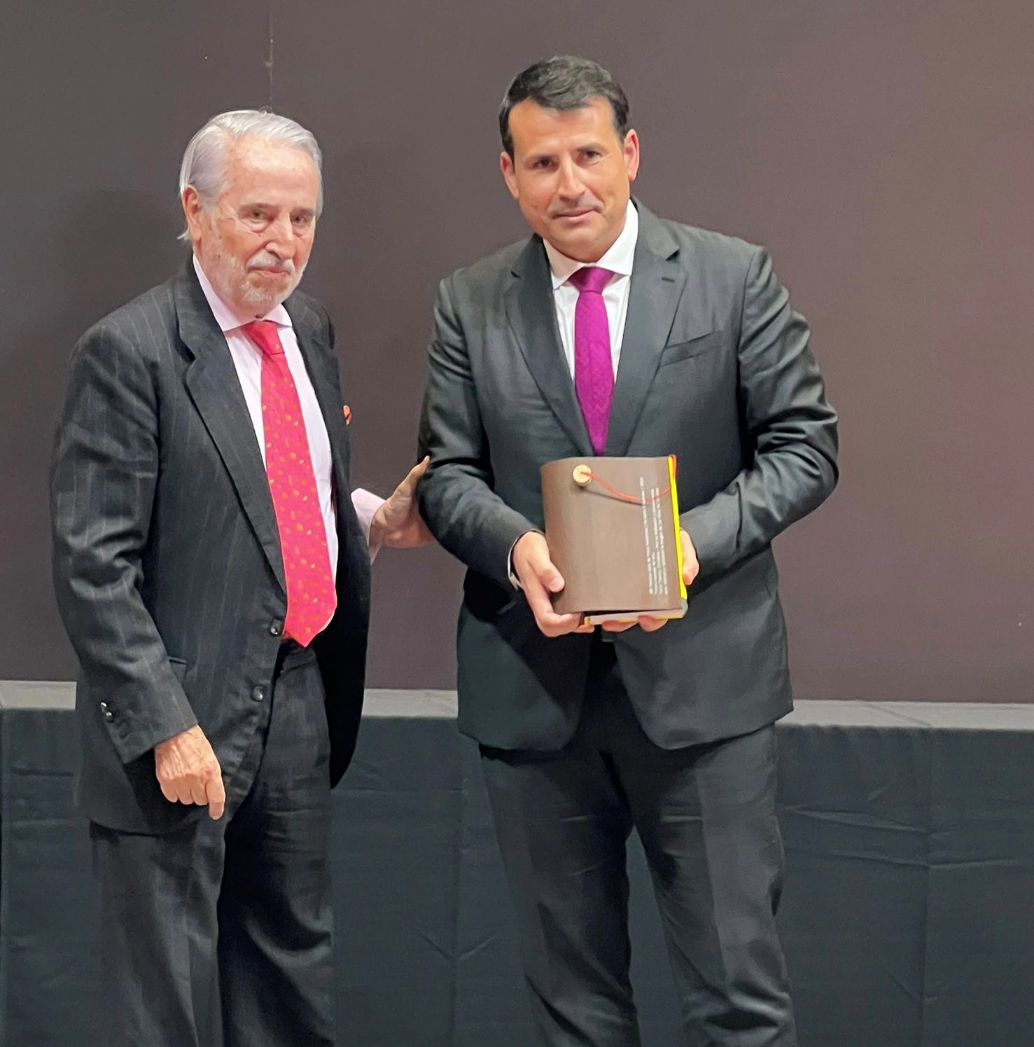 La Guía de vinos Gourmets 2023 reconoce a Pablo Ossorio con el “Premio Especial del Año