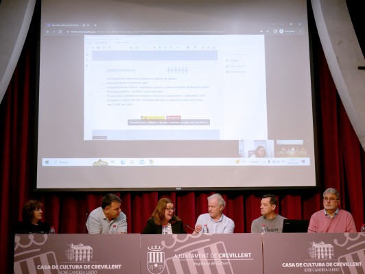 Crevillent impulsa diálogos sobre vivienda para promover el acceso a un hogar digno a jóvenes y familias 