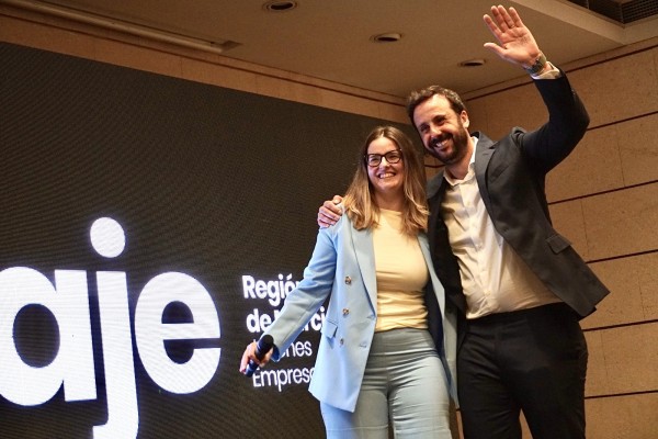 Almudena Abellán recoge el testigo de Ginés García y se convierte en la primera presidenta de Aje