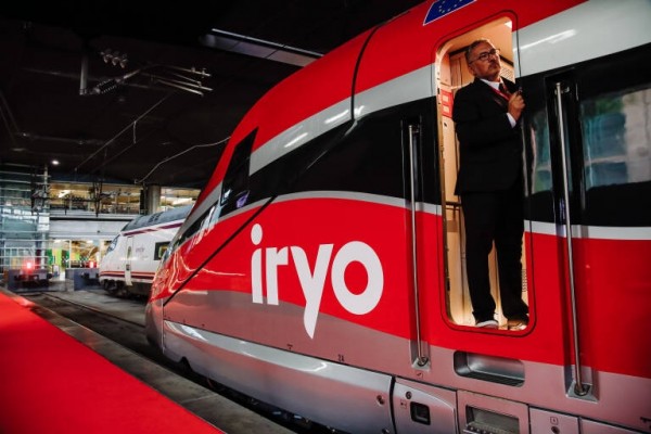 El operador ferroviario de alta velocidad Iryo se integra en la CEOE
