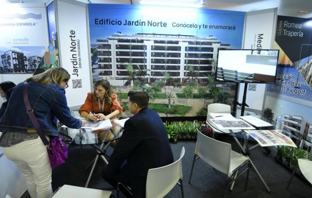 La compraventa de vivienda en la Región se frena en febrero: cae un 1,1% 
