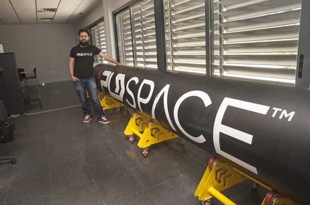 La ESA encarga a la alicantina PLD Space su primer cohete reutilizable