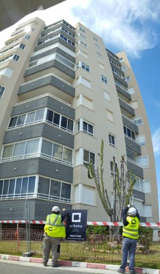 Urbana de Exteriores inicia los trabajos previos a la rehabilitación de Urbanova 