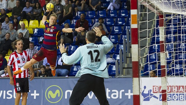 Fertiberia Puerto Sagunto no puede con el ritmo blaugrana