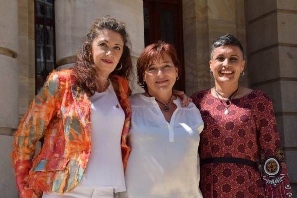 La coalición Podemos-IU ya tiene su candidatura definitiva con el 'tridente' Leli, Vicky e Isabel López encabezando la lista