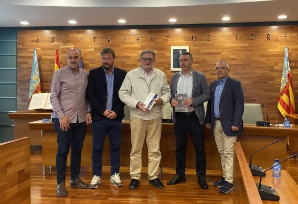Los premios del Ideco congregan en Torrent al sector cultural e intelectual de l'Horta Sud 