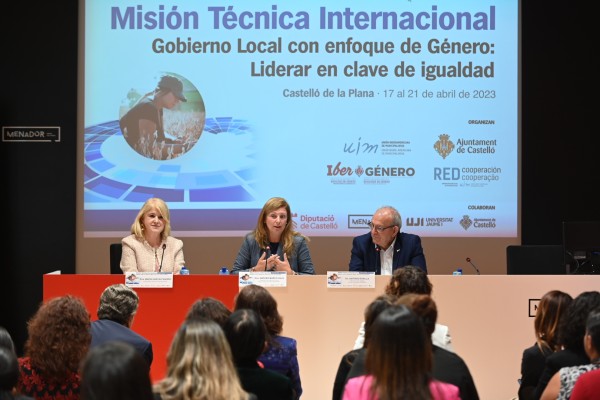 
El urbanismo con perspectiva de género centra la primera jornada de la UIM en Castelló