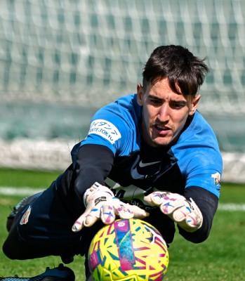 Edgar Badía se reincorpora a los entrenamientos y Fidel se mantiene como duda para el domingo
