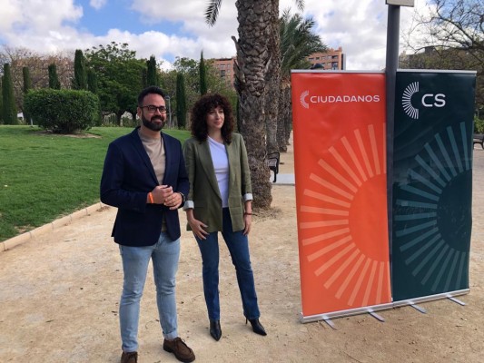Ciudadanos suma otro perfil profesional (y festero): Lourdes Tárraga será 'la dos' en la lista de Alicante