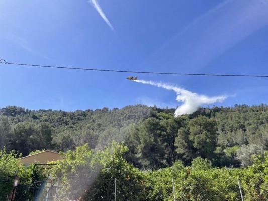 Los 130 desalojados por el incendio de Alzira ya pueden volver a sus casas