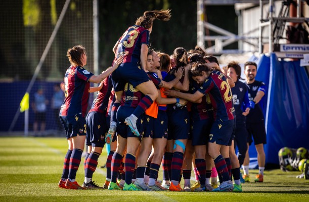 El Levante Femenino vuelve a la senda de la victoria
