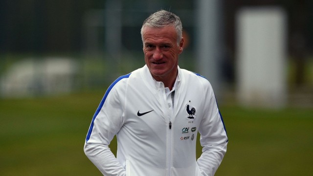 Francia llama a Varane, Griezmann, Gameiro, Digne, Umiti y Rami