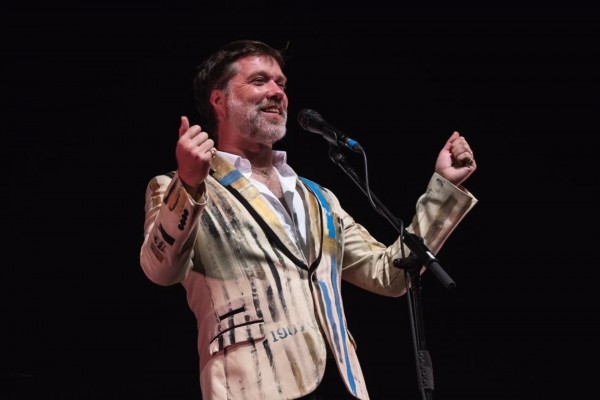 Rufus Wainwright debuta en Les Arts con sus éxitos 