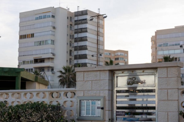 La incógnita sigue en Urbanova: nadie sabe nada de la rehabilitación y los fondos europeos