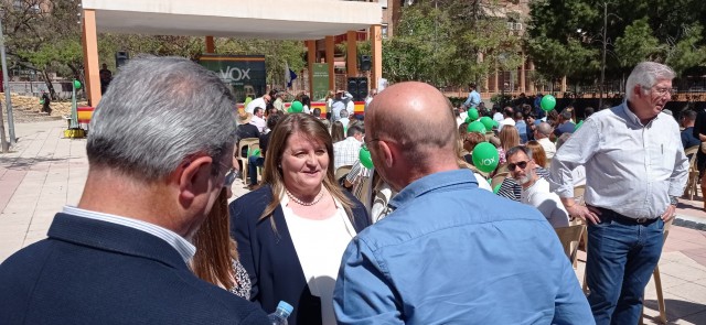 La edil de Acción Social de Alicante por el PP da el salto a Vox: Peral se perfila para tomar sus áreas