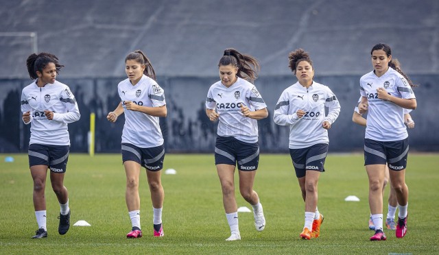 El Valencia, a reencontrarse con la victoria contra el Sporting Huelva
