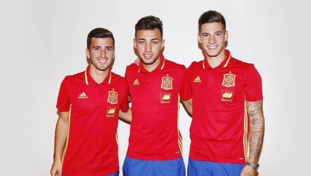 Munir, Gayà y Santi Mina esperan estar en la lista de Celades para el decisivo ‘play-off’