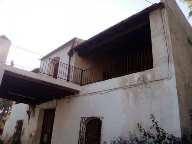 Elche rehabilitará la casa de la Virgen y da licencia a Finca San Ramón para ampliar actividad hostelera