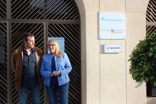 La candidata de Podem-EU en Sant Joan tilda de 