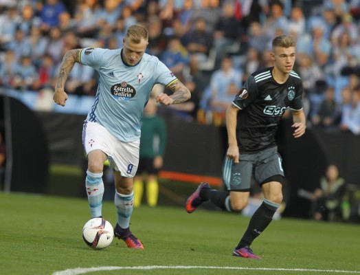 El Celta se complica el pase en Amsterdam
