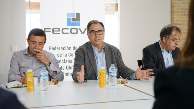 Fecoval reclama a Sandra Gómez agilizar los trámites administrativos y disminuir las trabas burocráticas