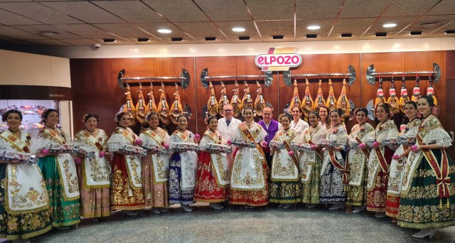 ElPozo apoya las tradiciones y patrocina a la Federación de Peñas Huertanas de la Región