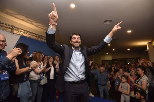 El PP de Alicante perfila una lista continuista sin Mazón y con independientes en plazas de salida