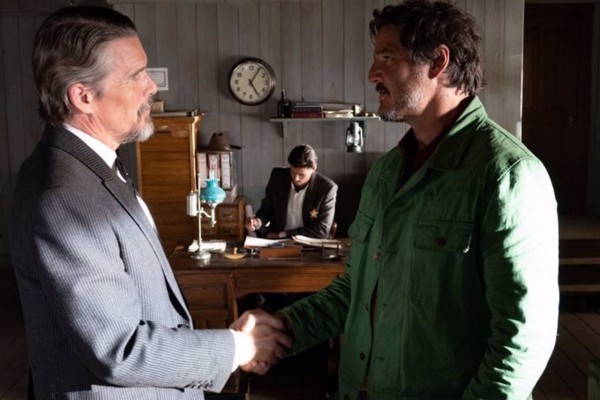 Almodóvar presentará en Cannes su 'western' romántico con Pedro Pascal y Ethan Hawke
