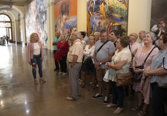 La Diputación lanza este miércoles las 9.200 plazas del programa 'Castellón Sénior 2023-2024'