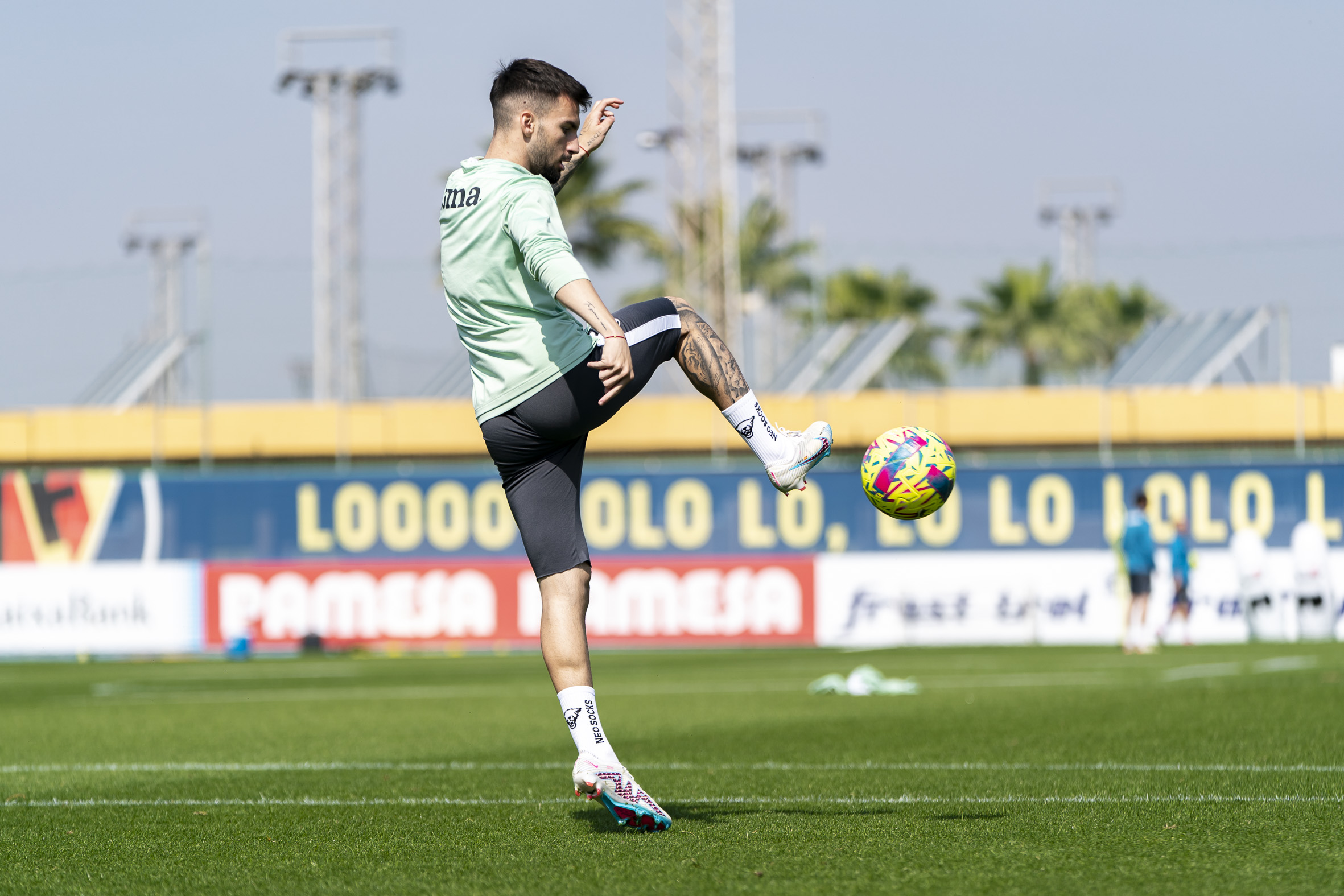 La presencia de Baena y Capoue destaca en la vuelta del Villarreal a los entrenamientos

