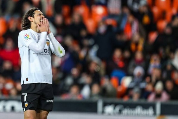 El Valencia, con un '9' para pelear por la salvación