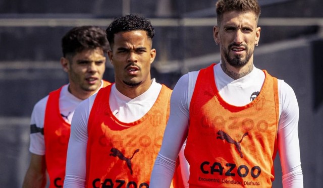 Las opciones de Baraja para suplir a Kluivert