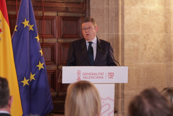 Puig se decanta por renovar los órganos institucionales por dar 