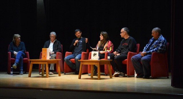 L'Aplec debate sobre la identidad de Els Ports a raíz del documental 'No s'apaguen les estreles'