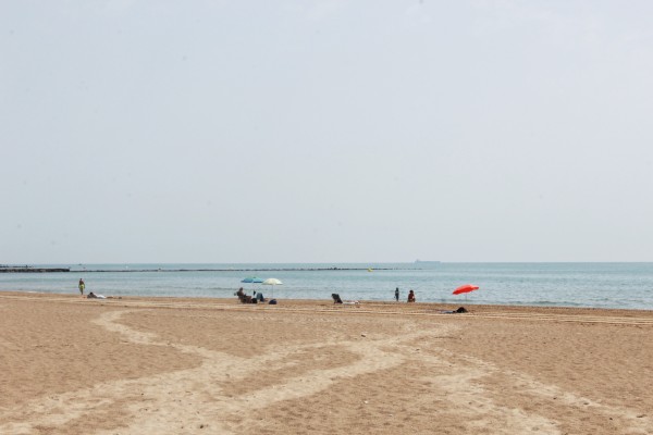 Burriana acondiciona sus playas y la zona marítima para celebrar la Pascua
